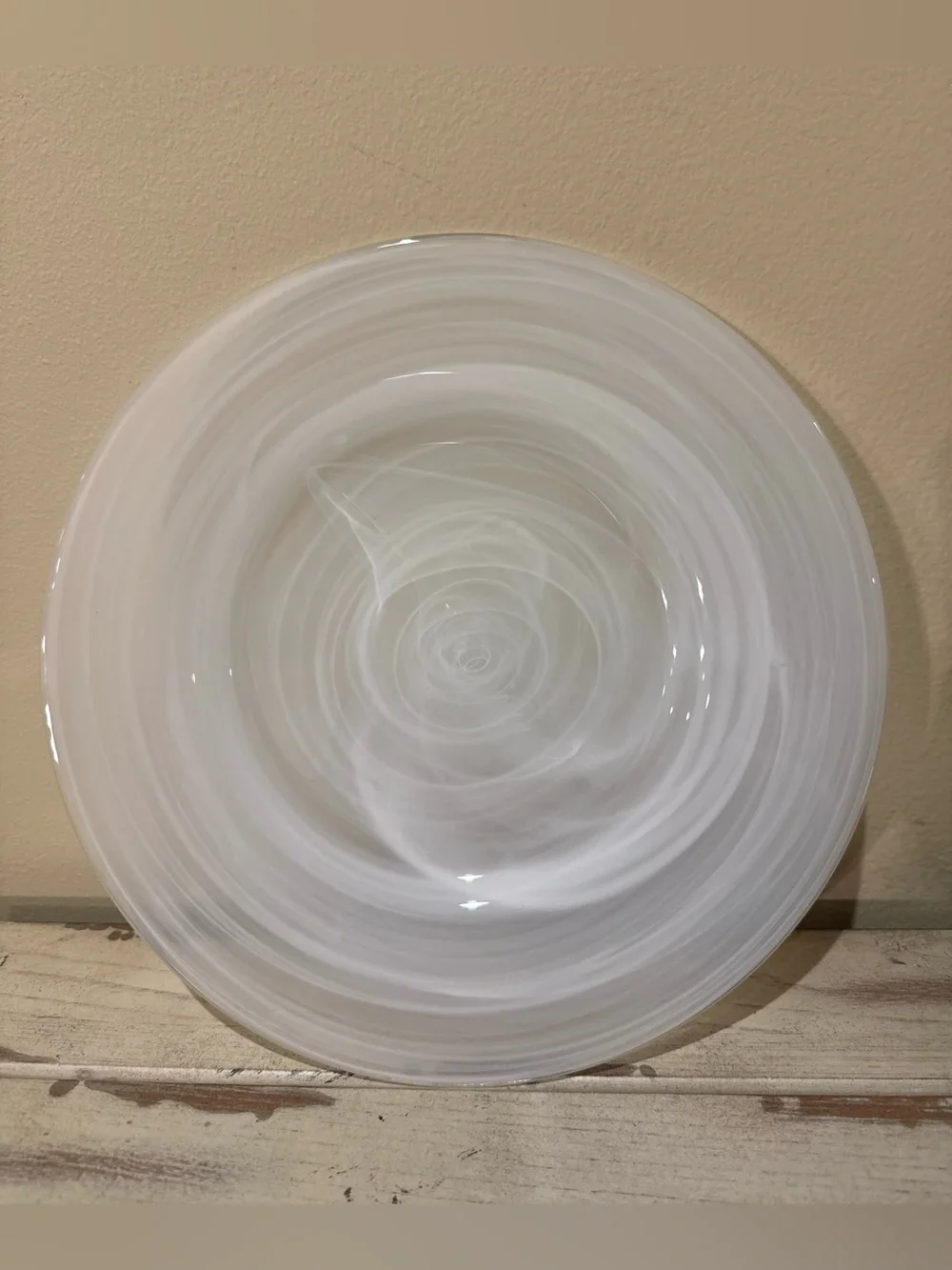 Pier 1 Artisan White Swirl Alabaster Glass Charger Plate 11”